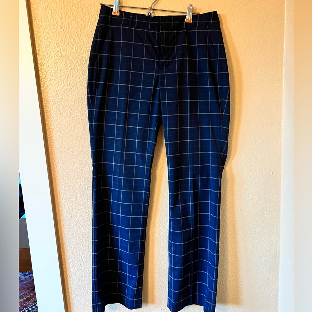 Banana Republic Logan Curvy Fit Navy Plaid Pants